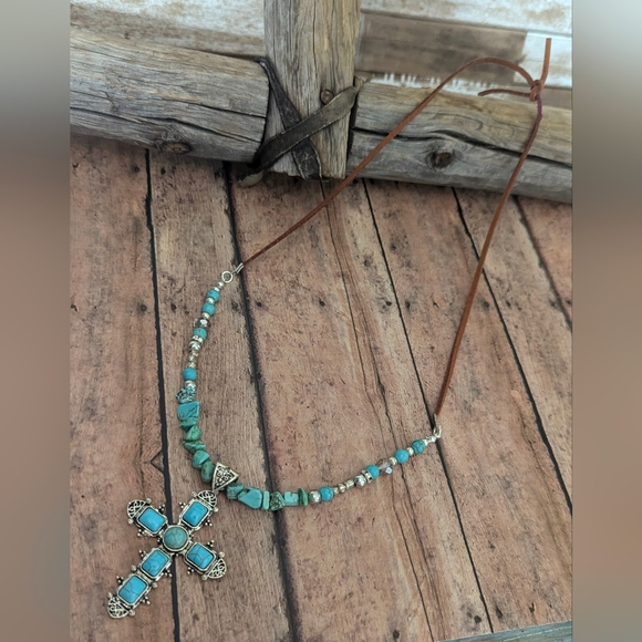 New Original Design Boho Western Brown Suede Beaded Necklace With Silver Cross - Picture 6 of 6